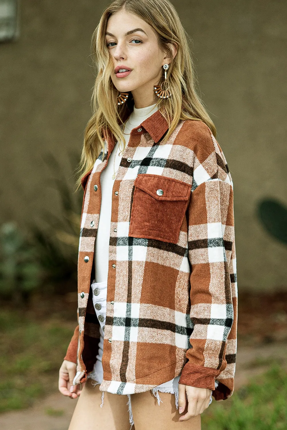 🔥 Plaid Pocket Casual Button-Up Shirt Jacket: Because You're Too Cool to Choose 🔥