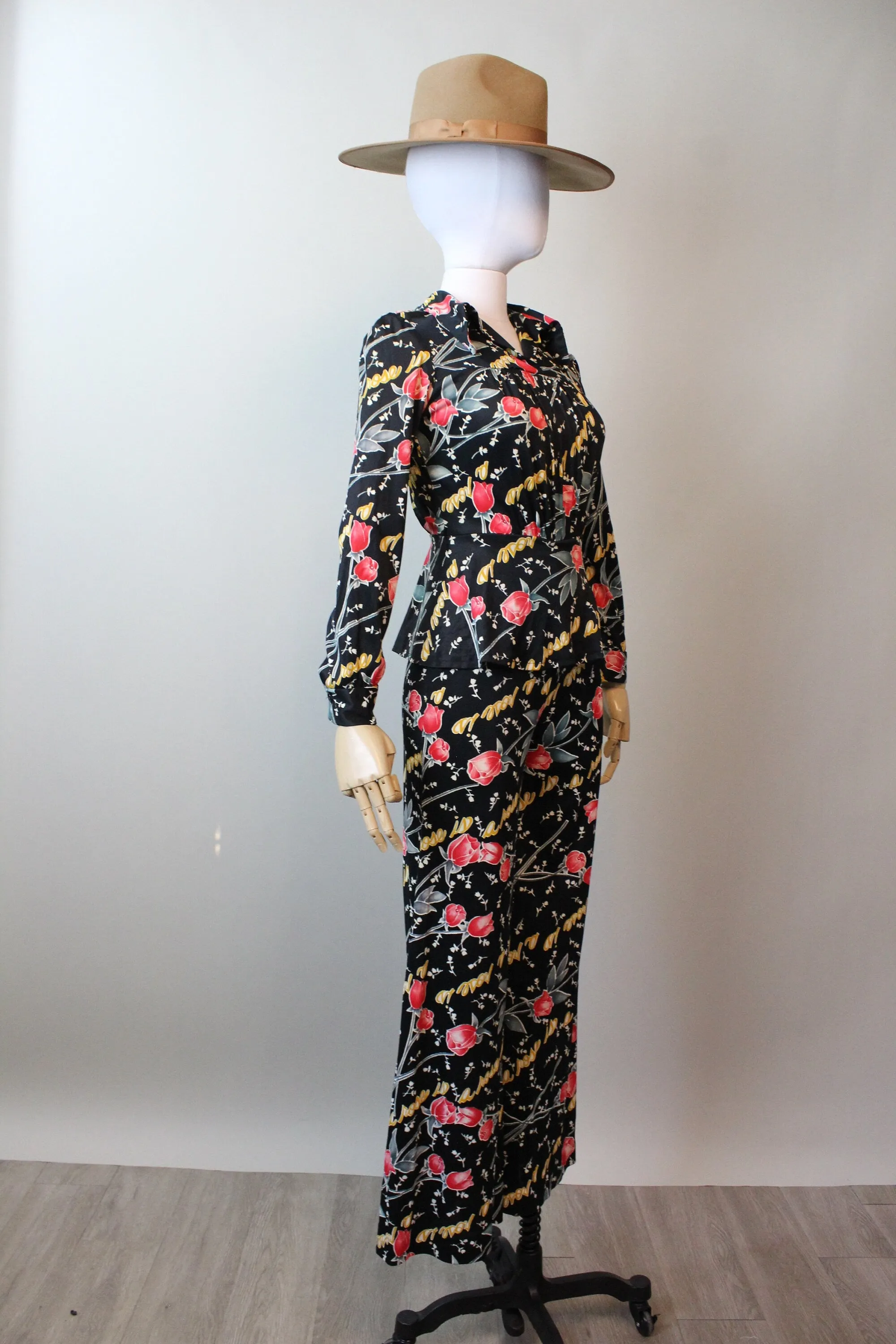 1970s NOVELTY a rose is a rose jumpsuit xs | new spring