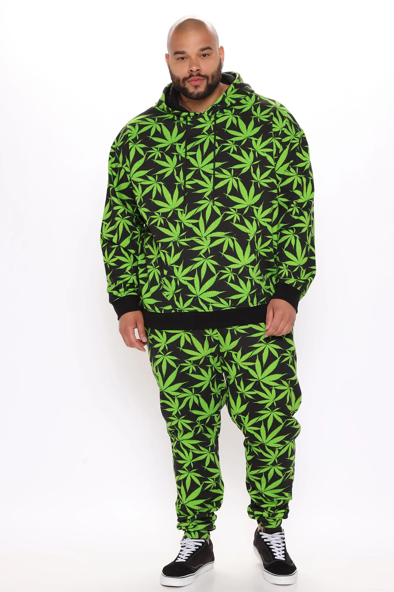 All over Weed Print Jogger - Black/Green