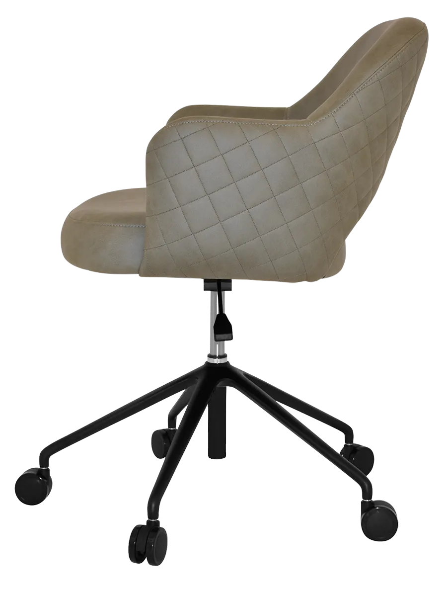 Arm Chair Albury Castor V2 | In Stock