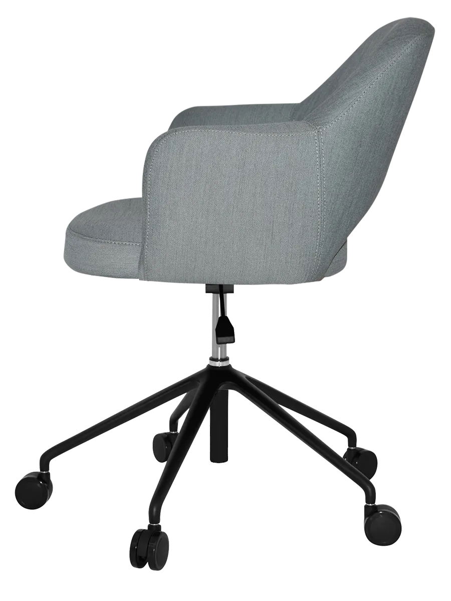 Arm Chair Albury Castor V2 | In Stock