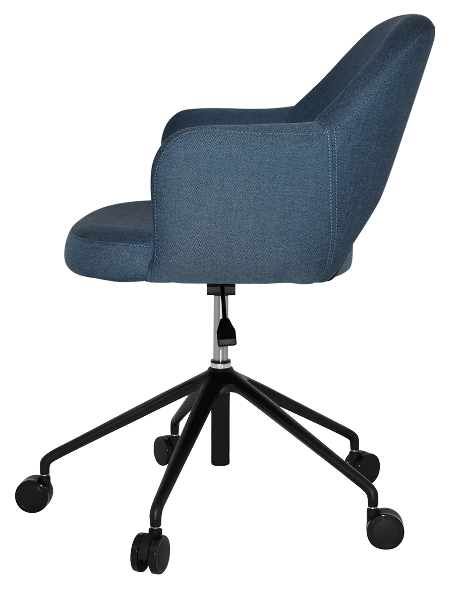 Arm Chair Albury Castor V2 | In Stock