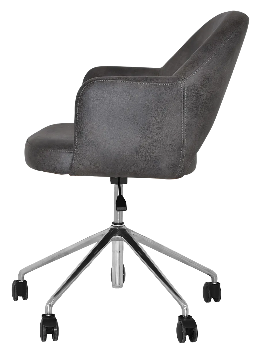 Arm Chair Albury Castor V2 | In Stock