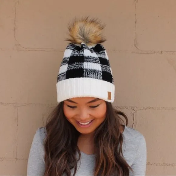 Black White Buffalo Plaid Fleece Lined Beanie Knit Winter Womens Hat