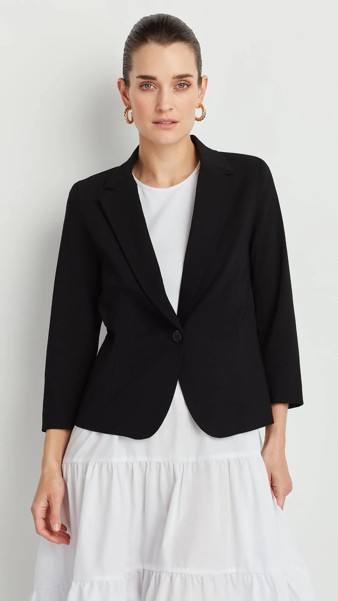 BLAZER WITH 3/4 SLEEVES