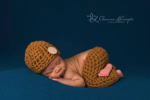 Butternut Basket Weave Newborn Hat and Pants Set