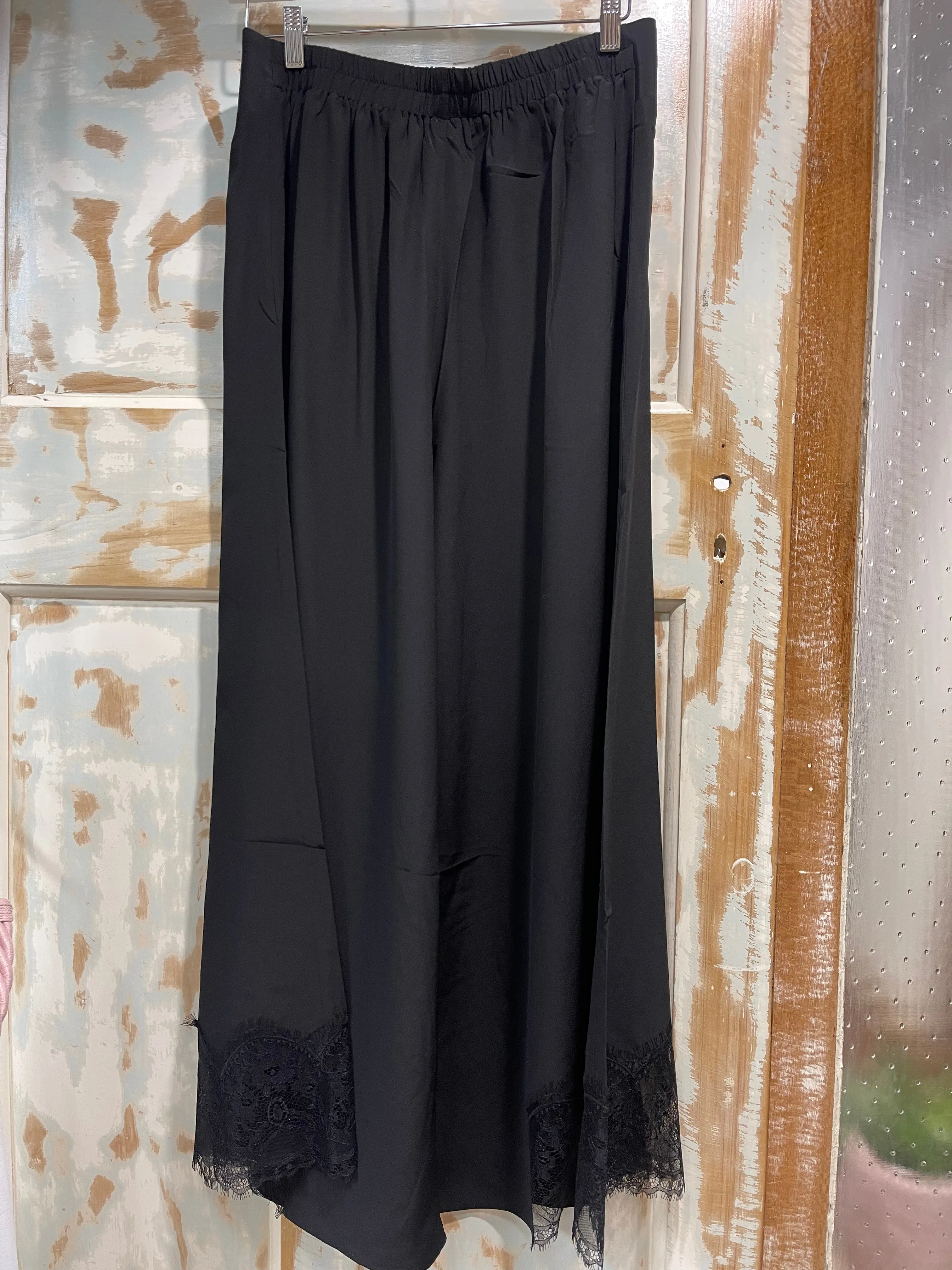 Dotara Silk Pant in Black