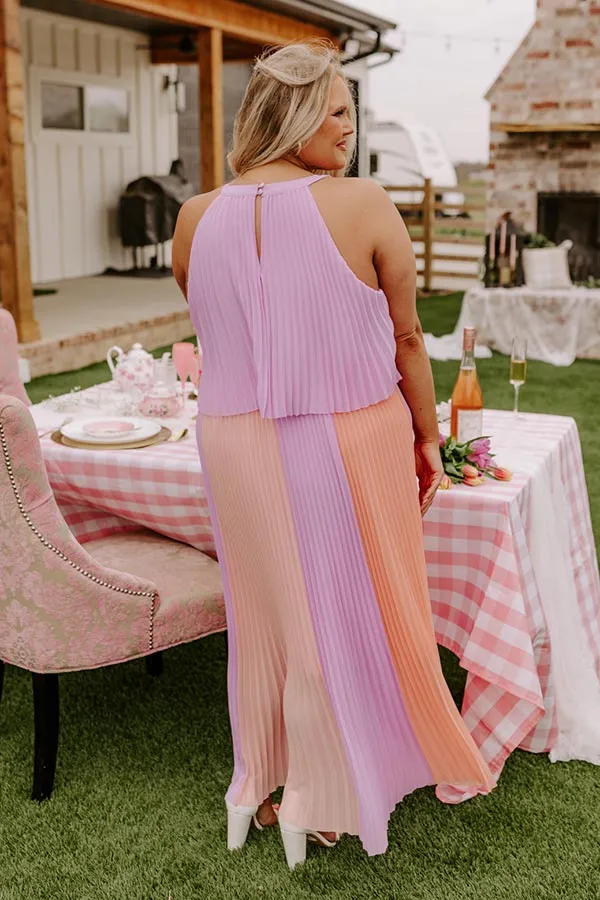 Dreamy Daze Pleated Maxi Curves