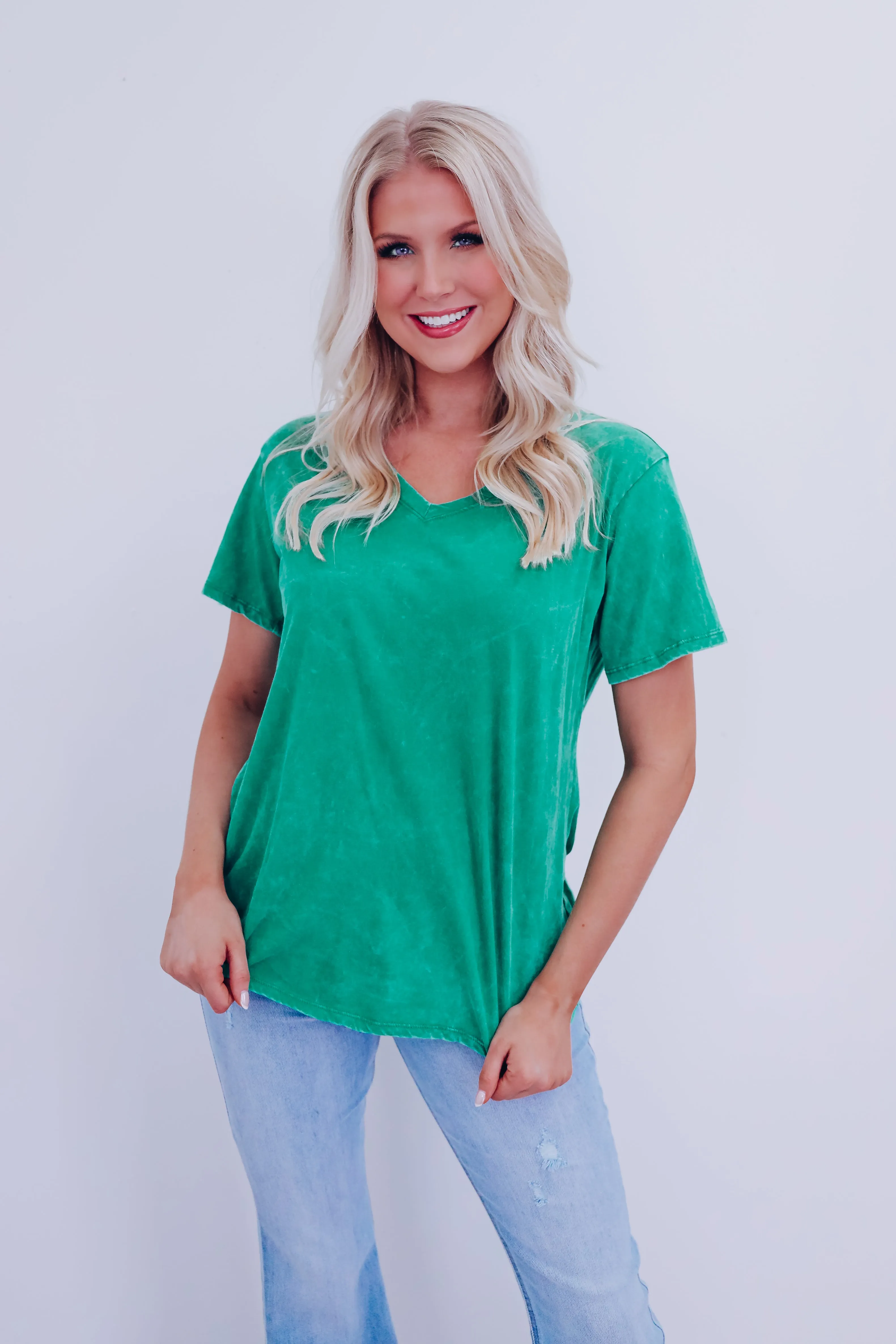 Evie V-neck Acid Washed Top - Green