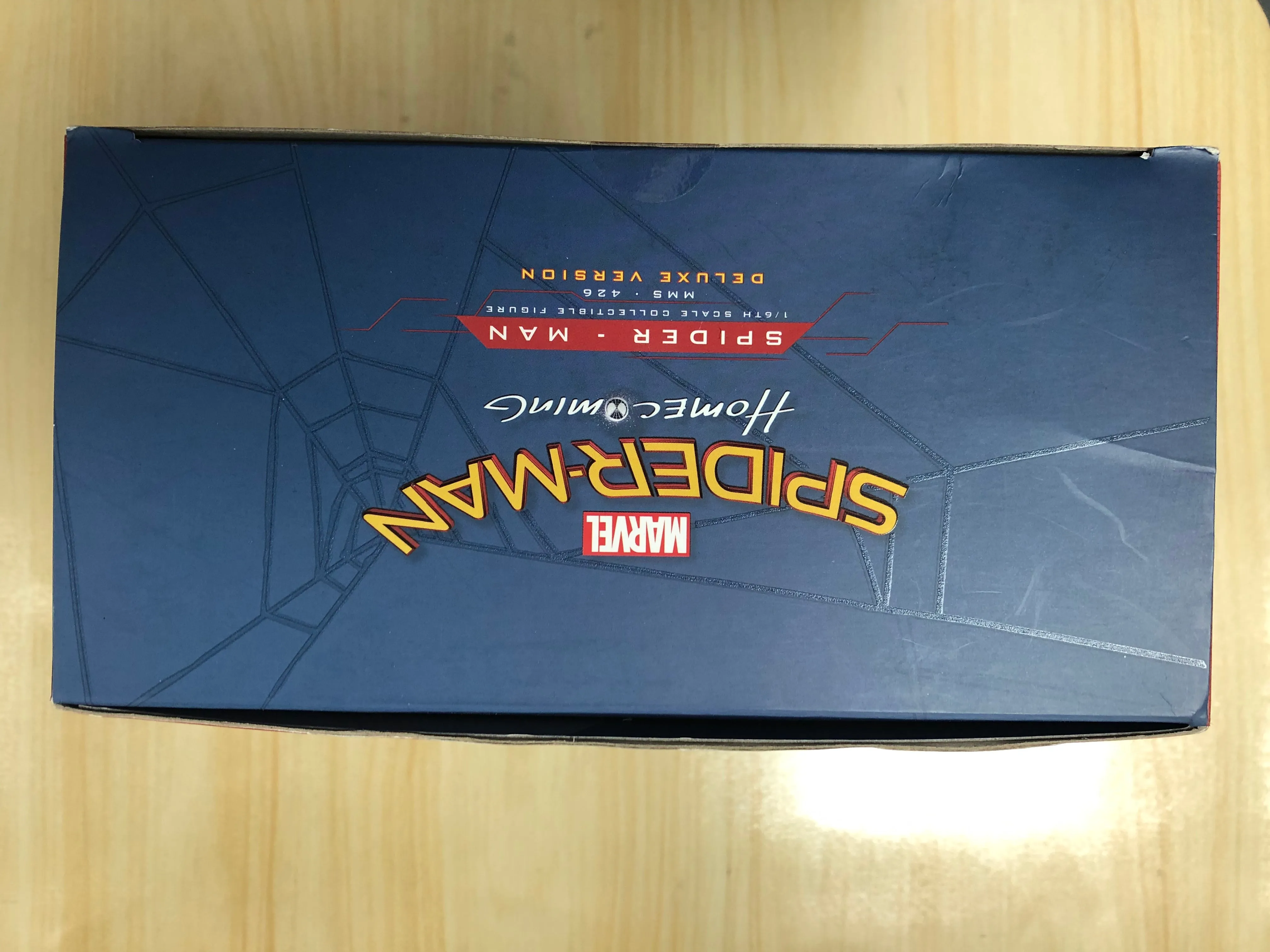 Hottoys Hot Toys 1/6 Scale MMS426 MMS 426 Spider-Man Homecoming Peter Parker Tom Holland Action Figure NEW (Poor Box)