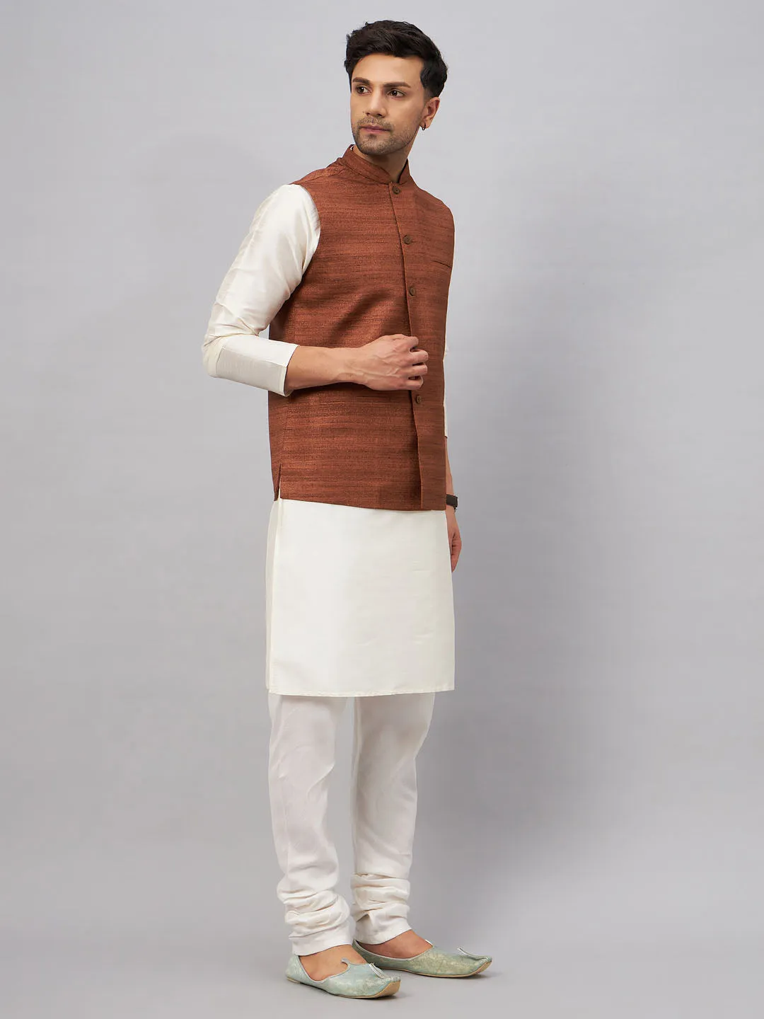 Jashvi Men's Coffee Matka Silk Nehru Jacket With Cream Silk Blend Kurta Pyjama Set