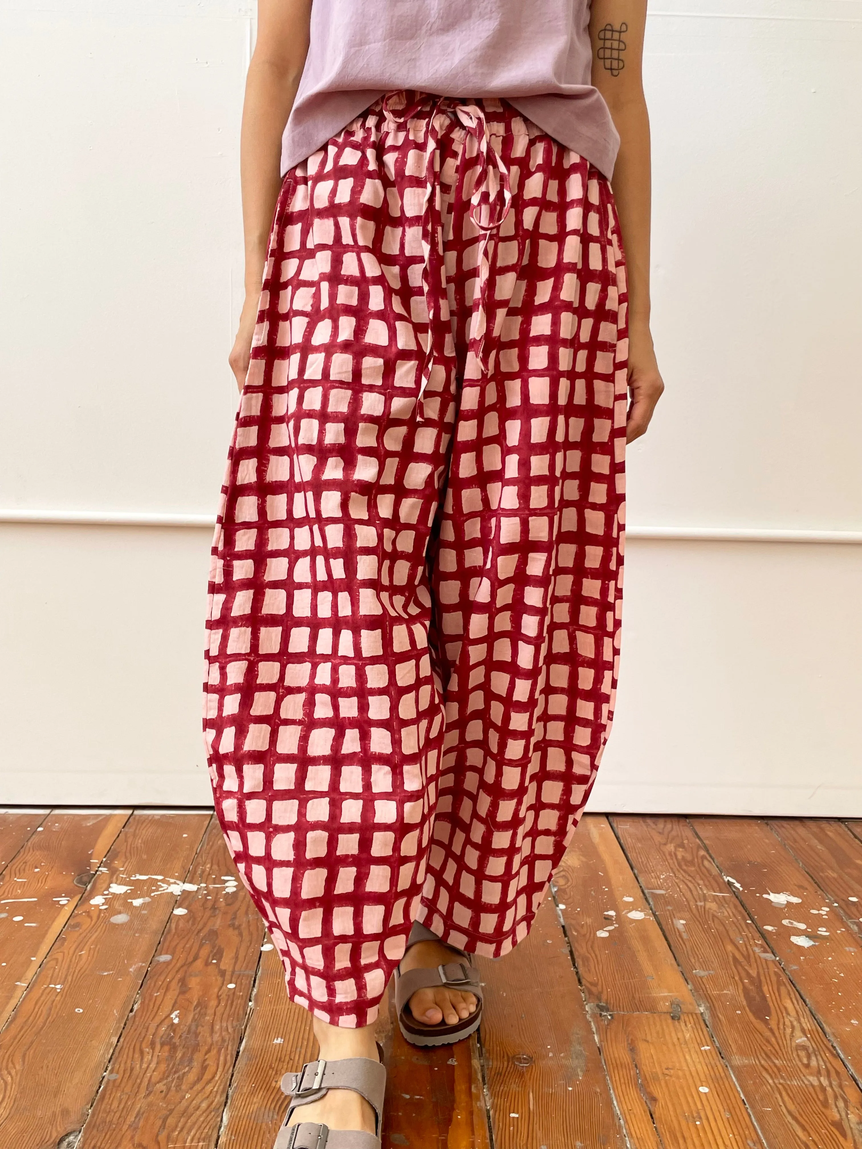 Marius Pant Madder and Pink Check Uni-Size (S-XL)