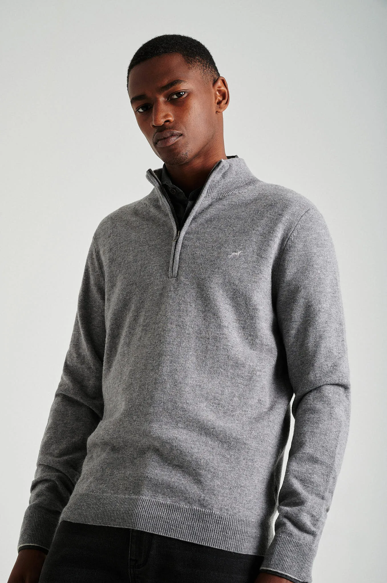 Men's lambswool blend high zip collar sweater