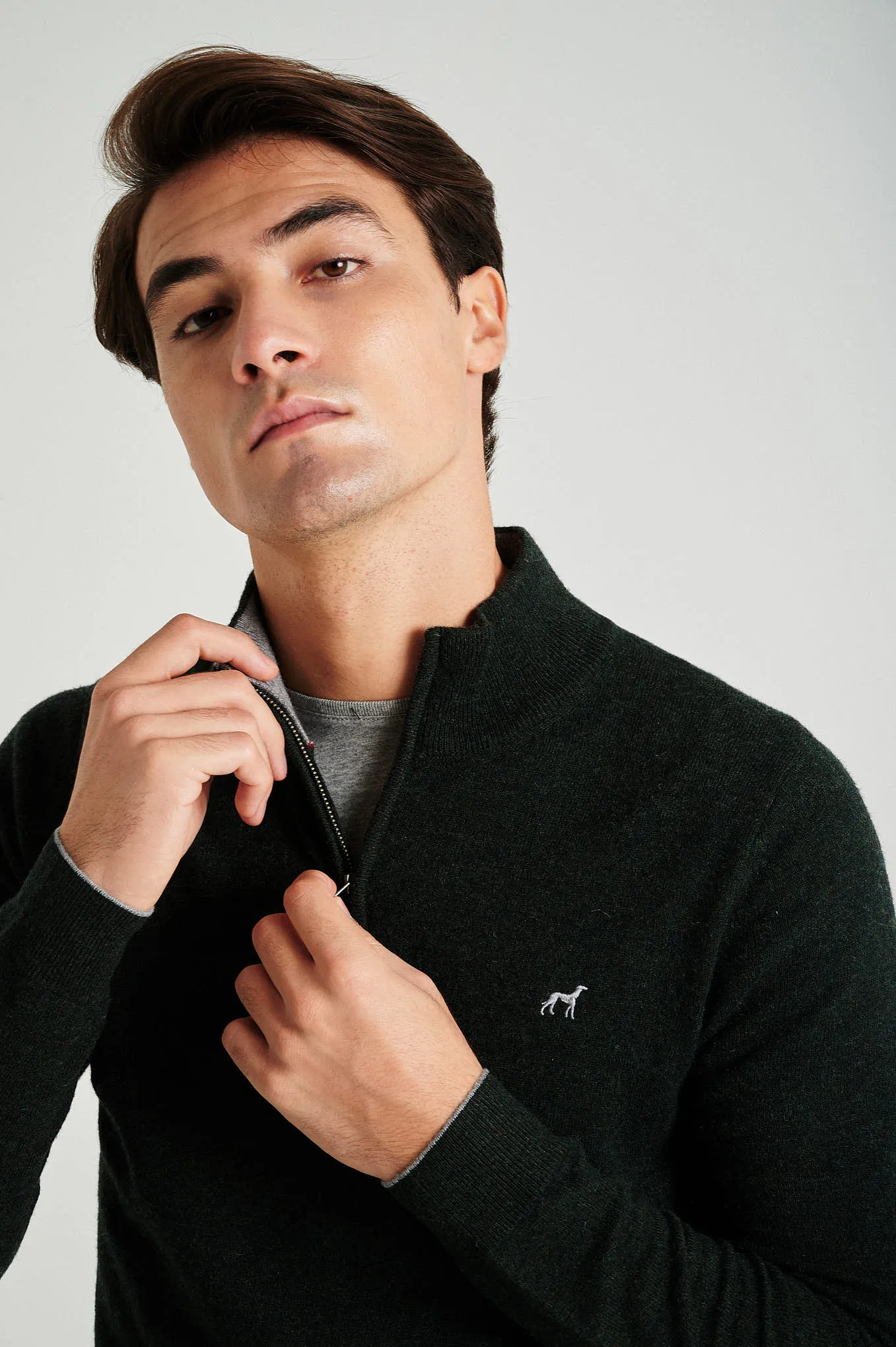 Men's lambswool blend high zip collar sweater