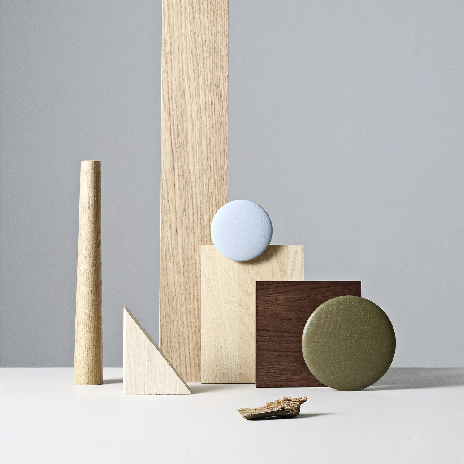 muuto | dots wood | light blue