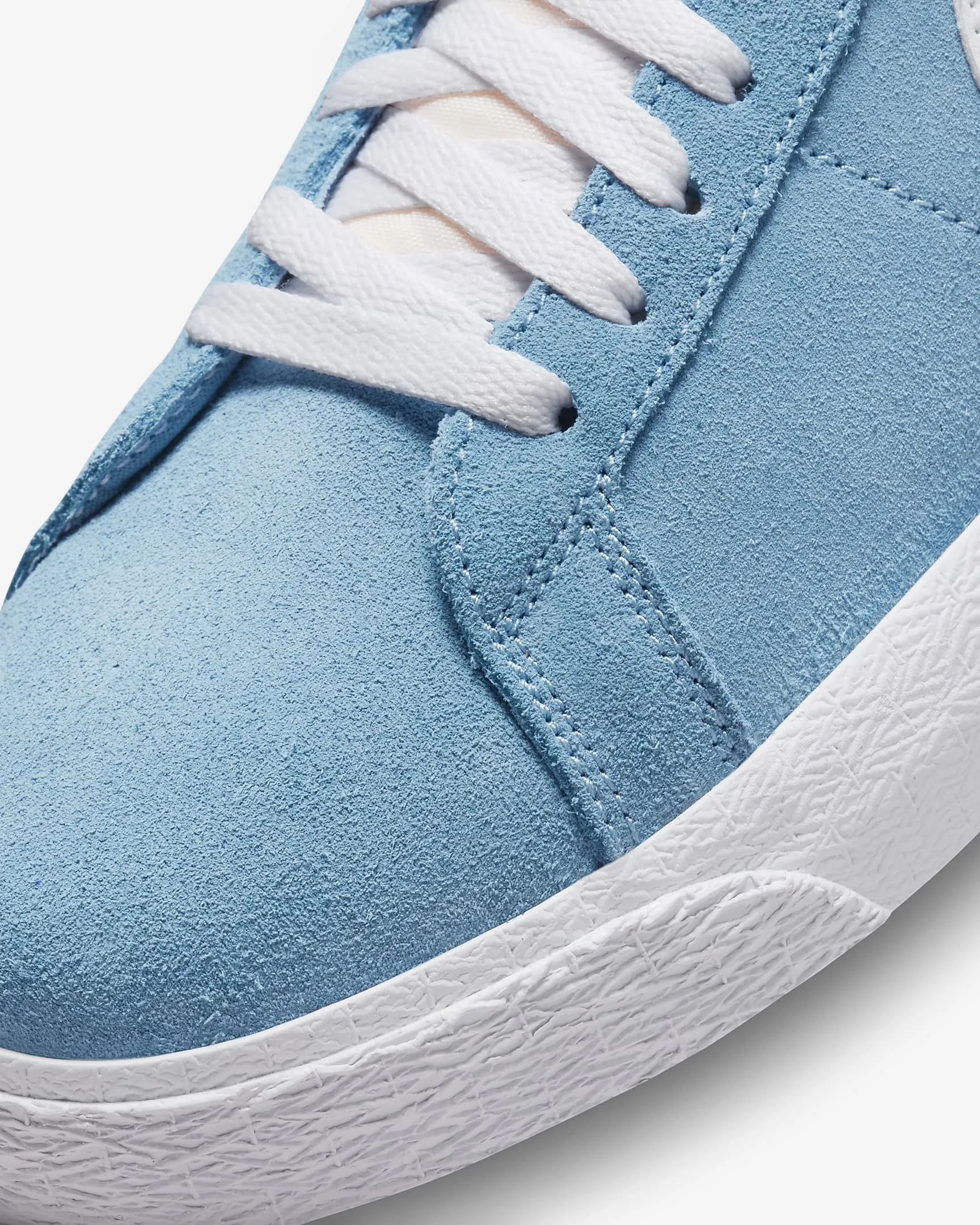 Nike SB Zoom Blazer Mid: Cerulean/White