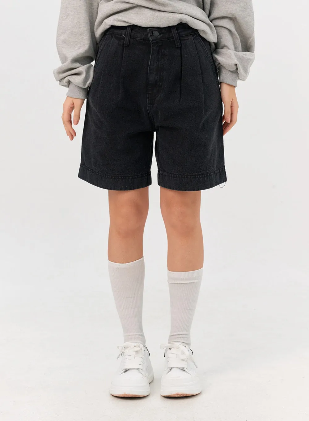 Pintuck Shorts IN301