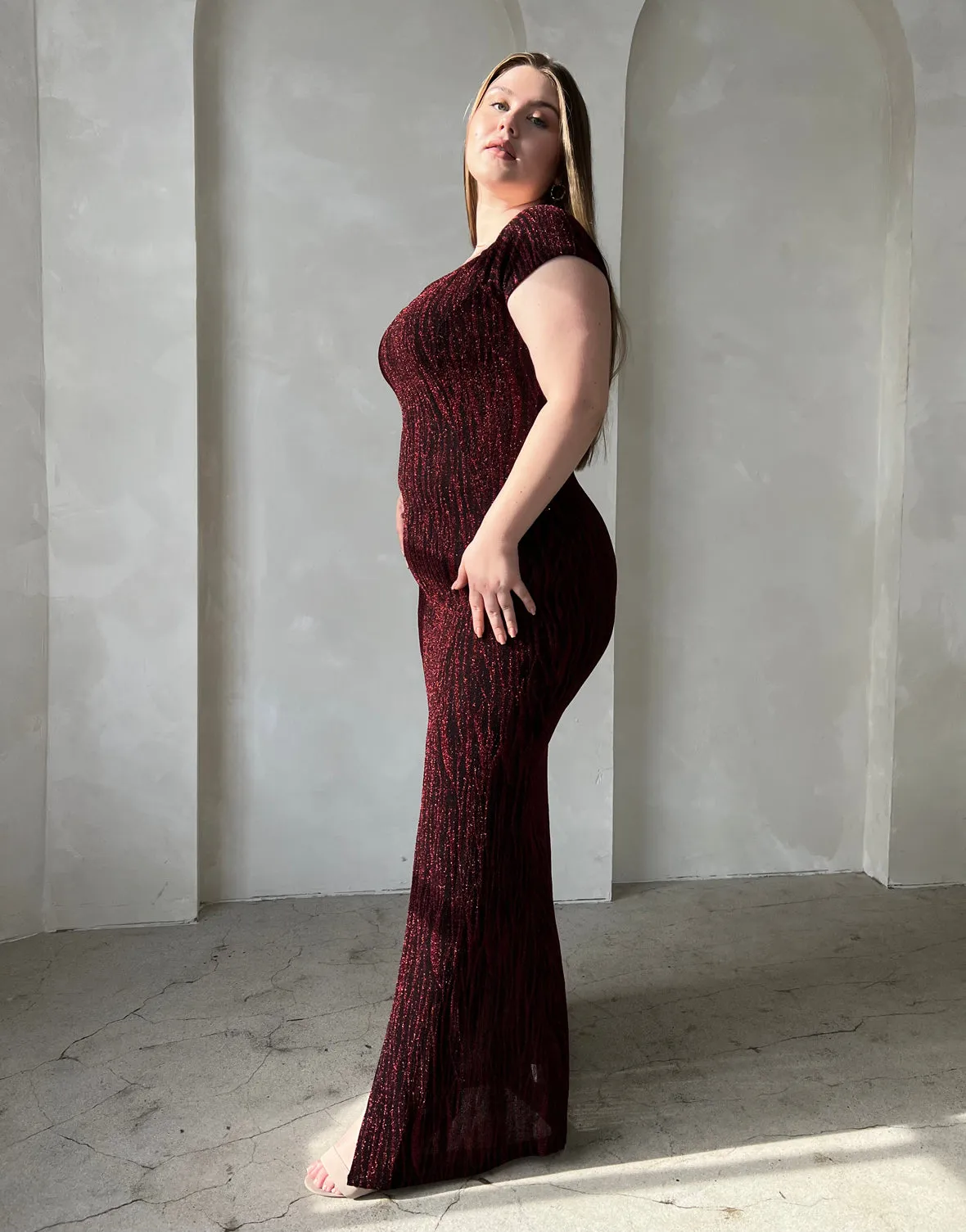 Plus Size Wavy Metallic Maxi Dress