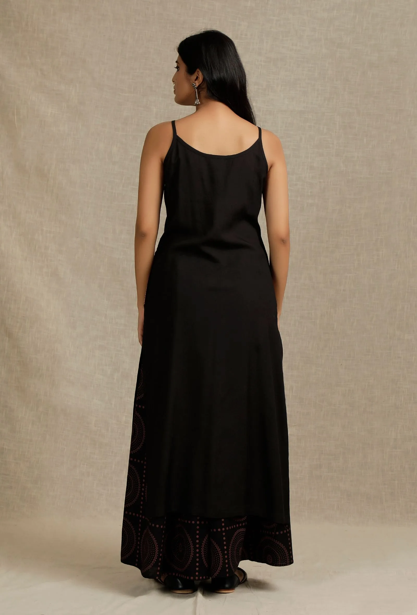 Set Of 2: Solid Black Slip Kurta With Yoke Embroidery Details With Black Hand-Block Printed Palazzo Pants