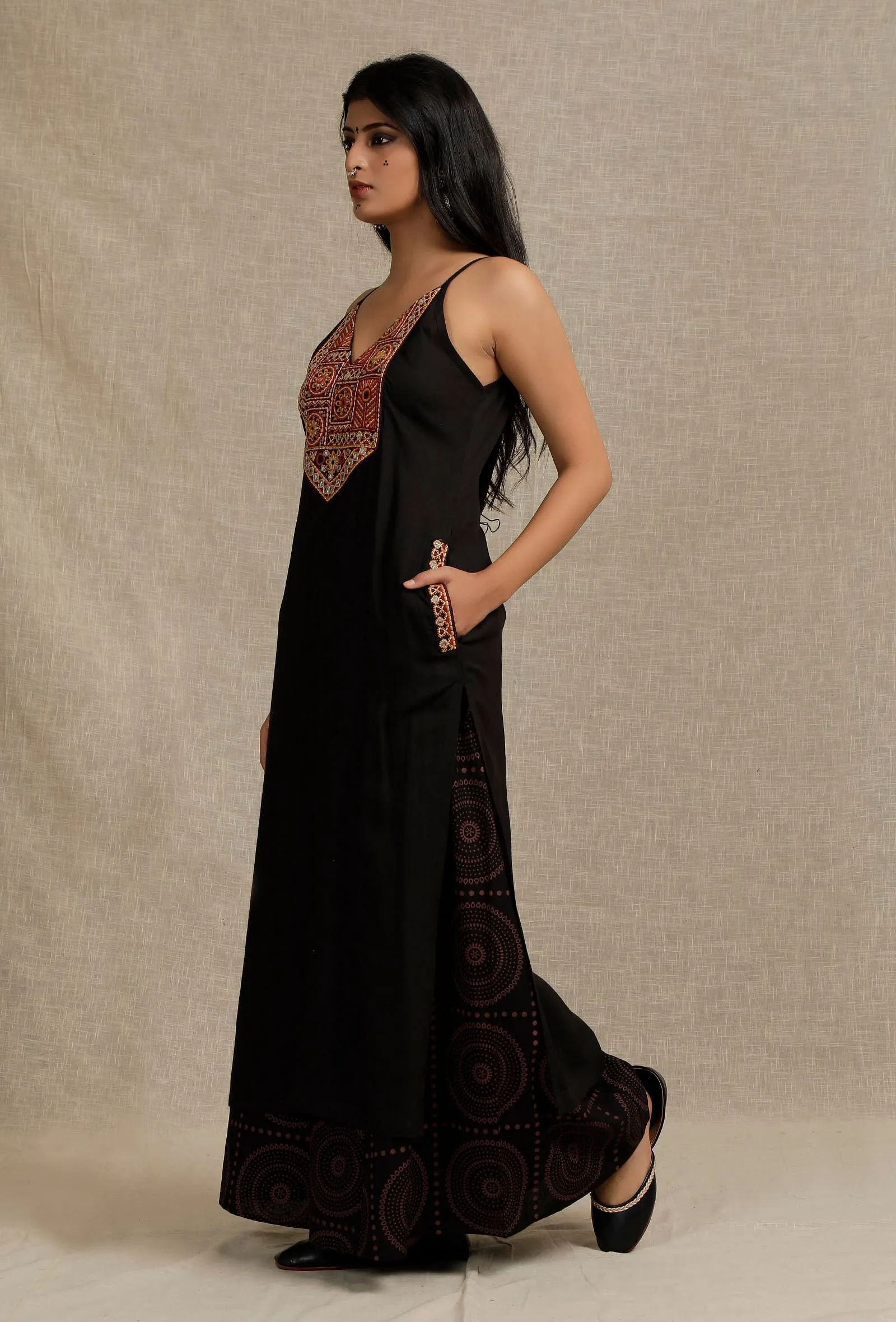 Set Of 2: Solid Black Slip Kurta With Yoke Embroidery Details With Black Hand-Block Printed Palazzo Pants