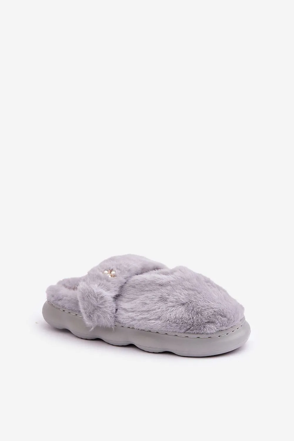 Slippers model 204951 Step in style