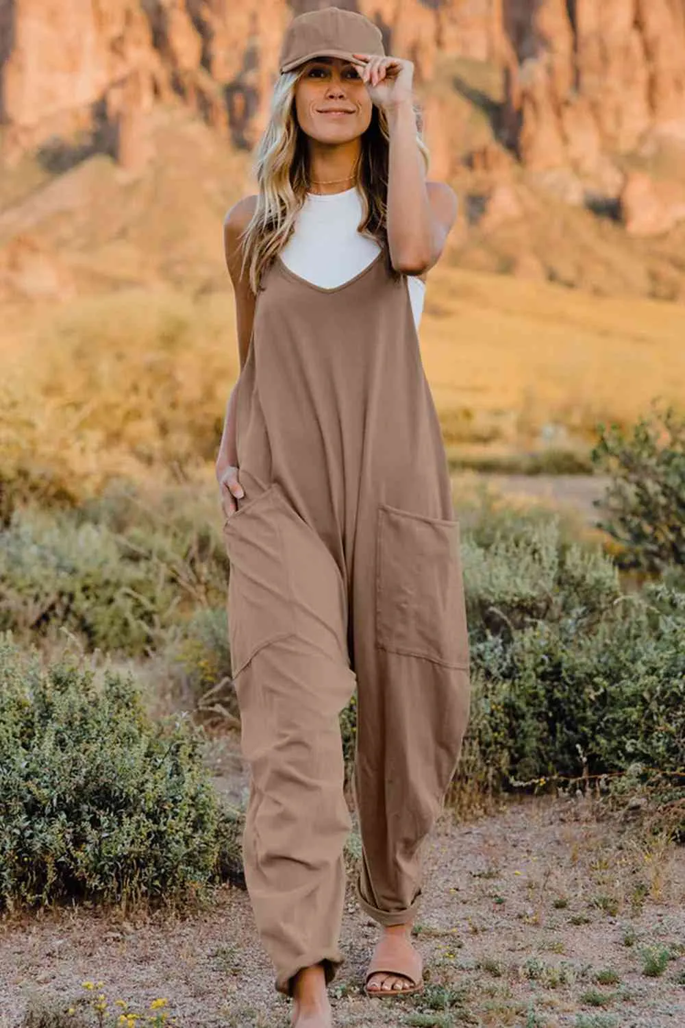 TEEK - Varied Color V-Neck Sleeveless Jumpsuit with Pocket