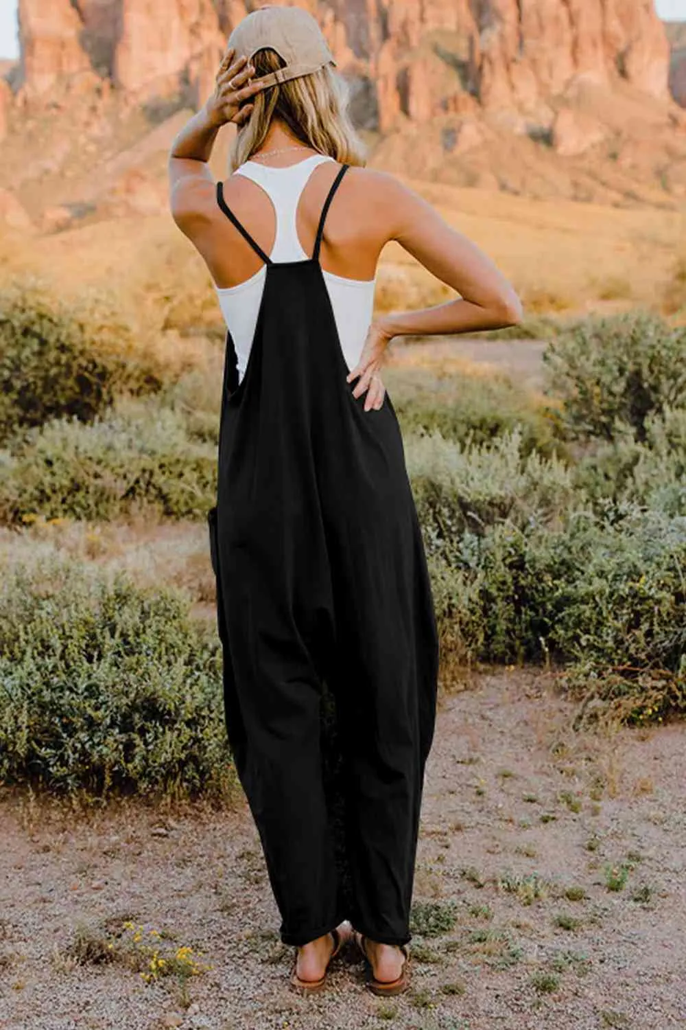 TEEK - Varied Color V-Neck Sleeveless Jumpsuit with Pocket