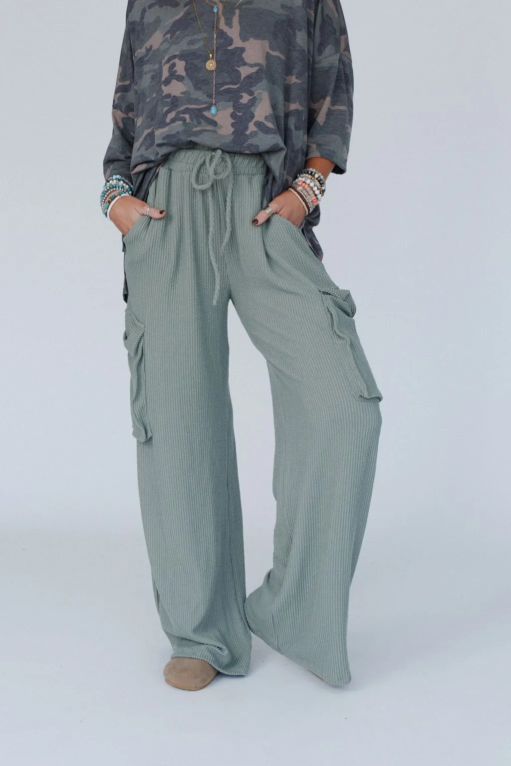 The Nest Keep It Cool Wide Leg Pants - Green