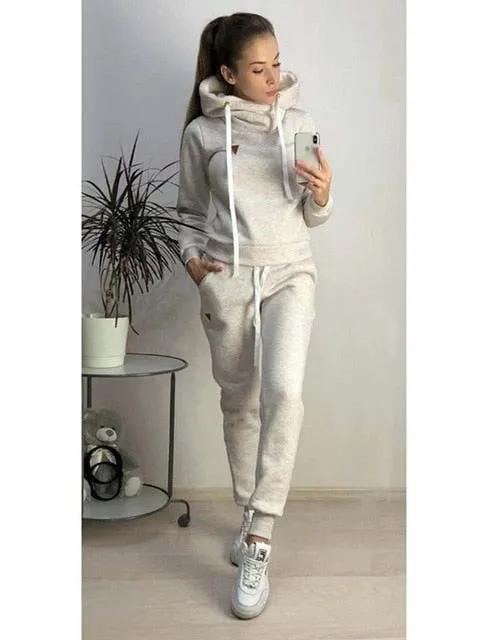 Two Piece Set Tracksuit Women Hoodie Fleece Sweatshirt Top and Pants Jogger Suit Autumn Winter Clothes Chandal Mujer 2 Piezas