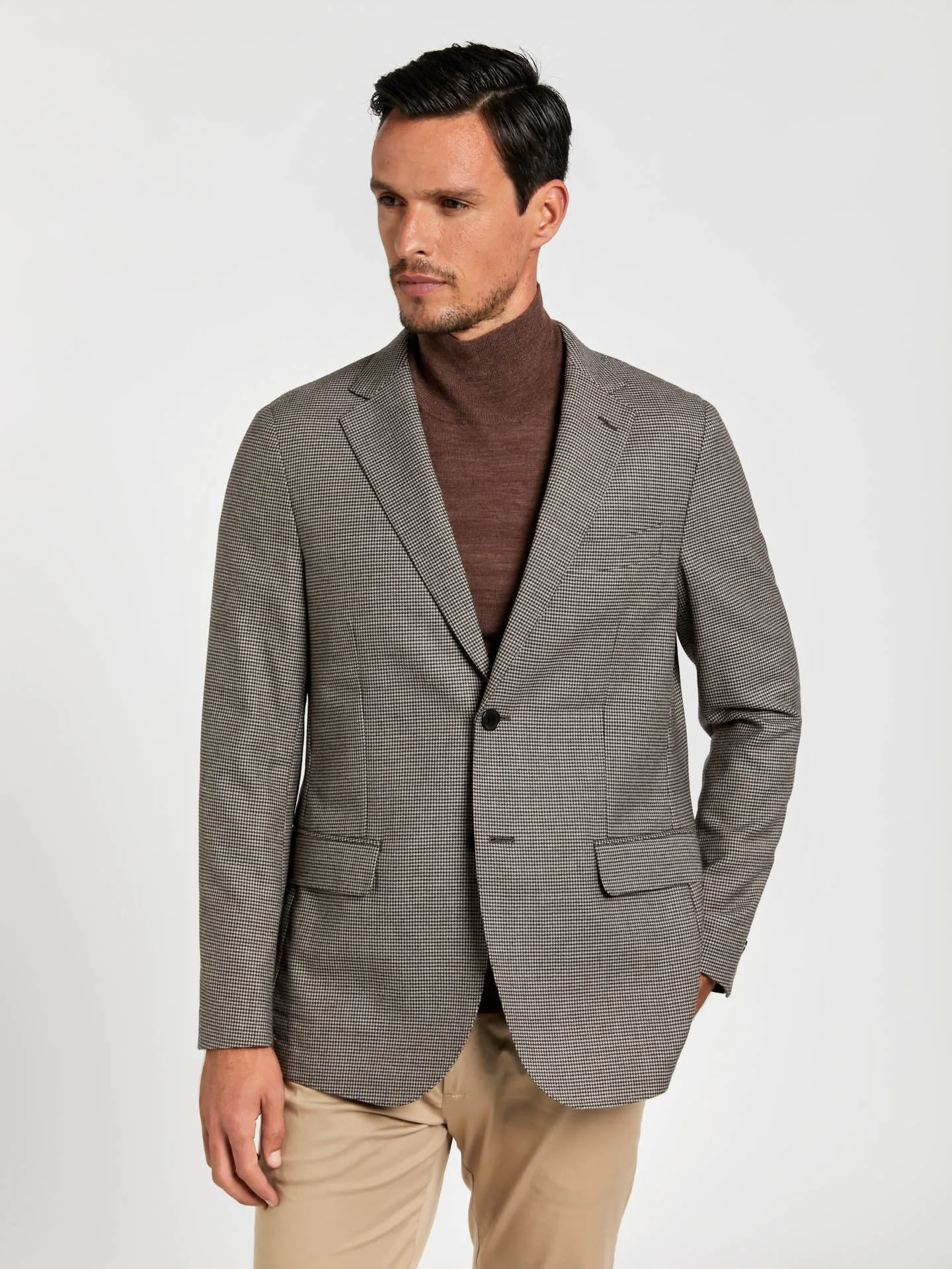 Unstructured houndstooth wool blazer