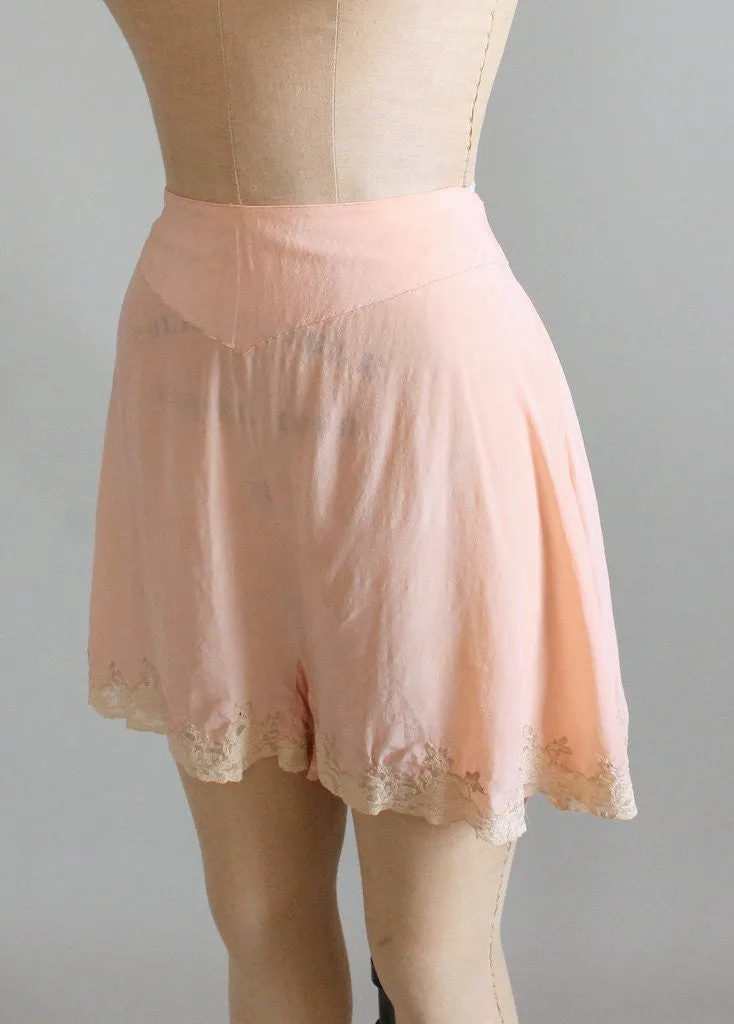 Vintage 1930s Peach Silk and Lace Button Back Tap Pants