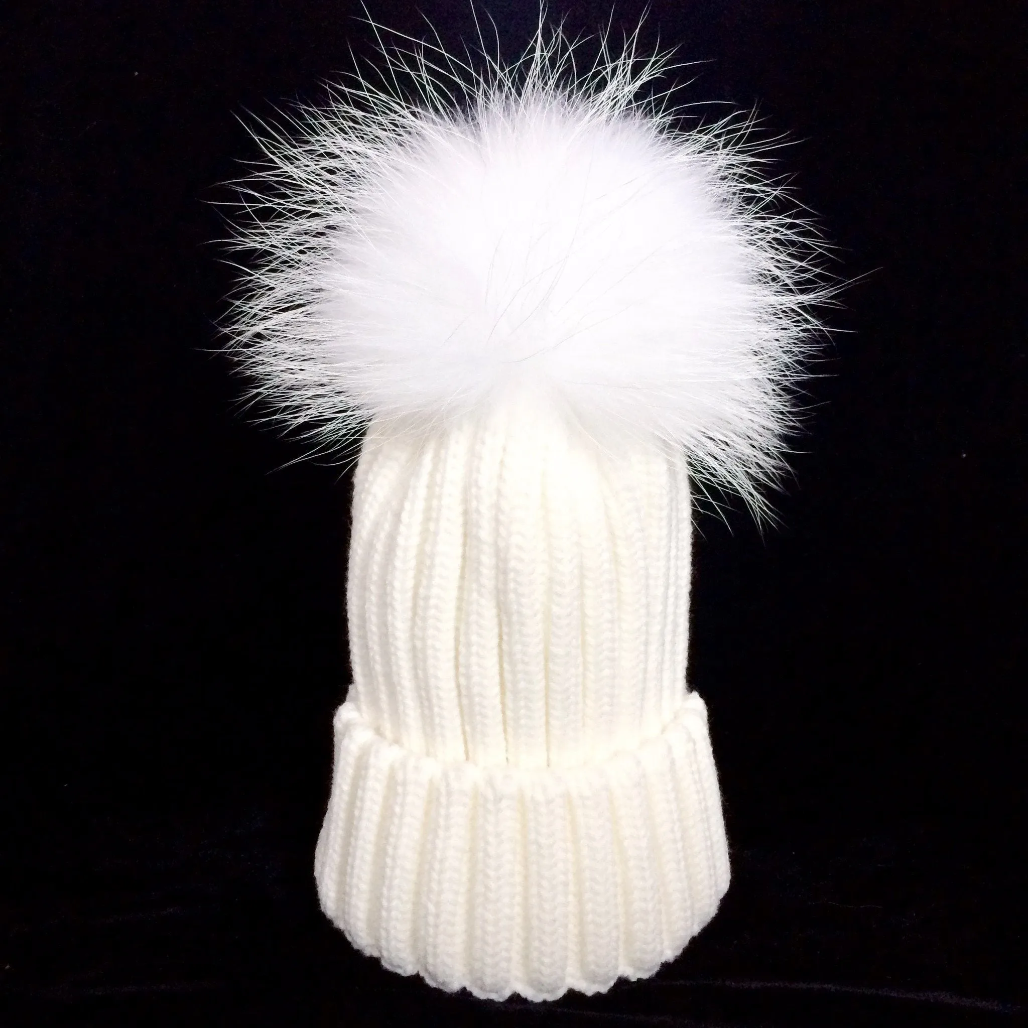 White Fur Pomkin Hat